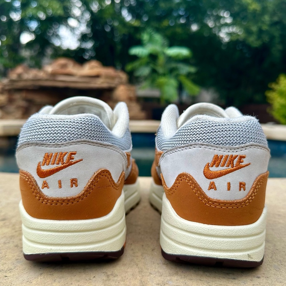 Nike Air Max 1 Patta Waves Monarch - Size 4 Men’s, 5.5 Women’s - Picture 6 of 8